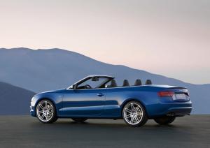 Audi S5 Cabriolet 2009 года 